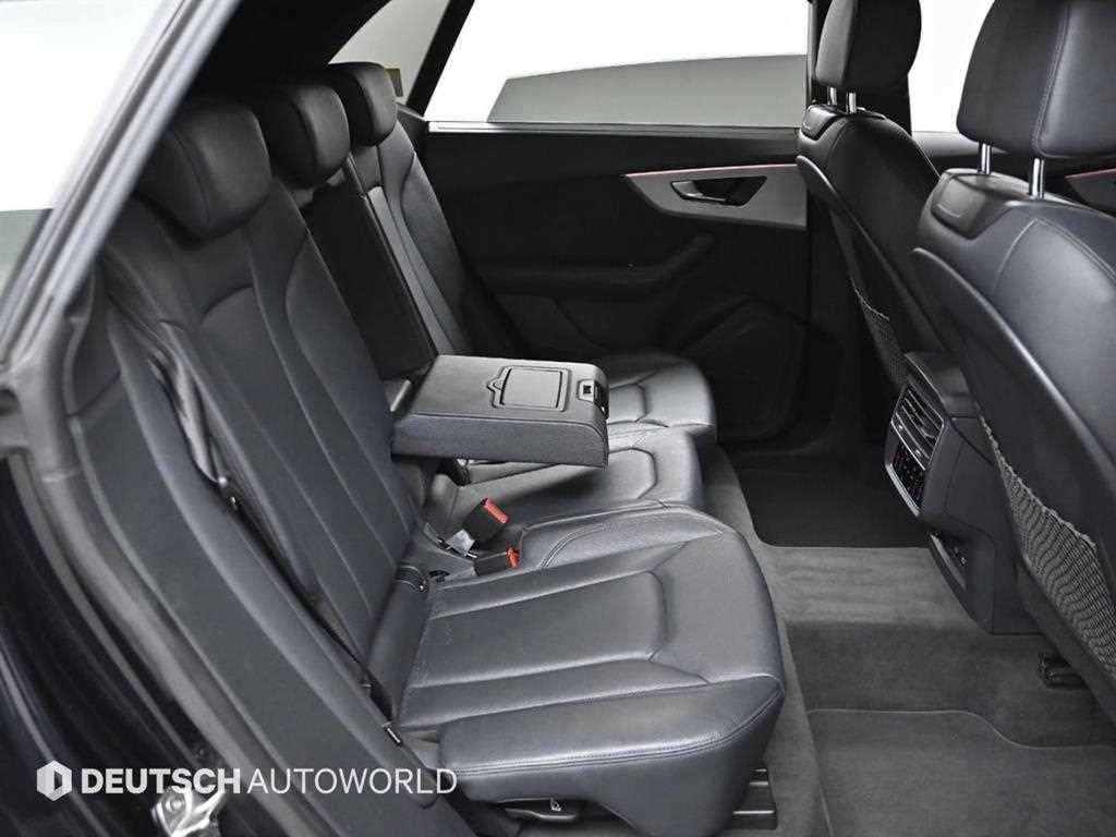 아우디 Q8 45 TDI 콰트로 프리미엄 이미지 12