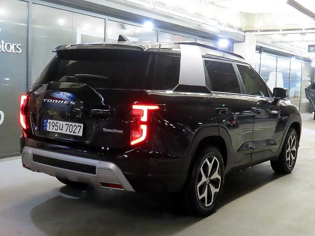 KG모빌리티(쌍용) 토레스 1.5 GDI-T 2WD T7 이미지 4