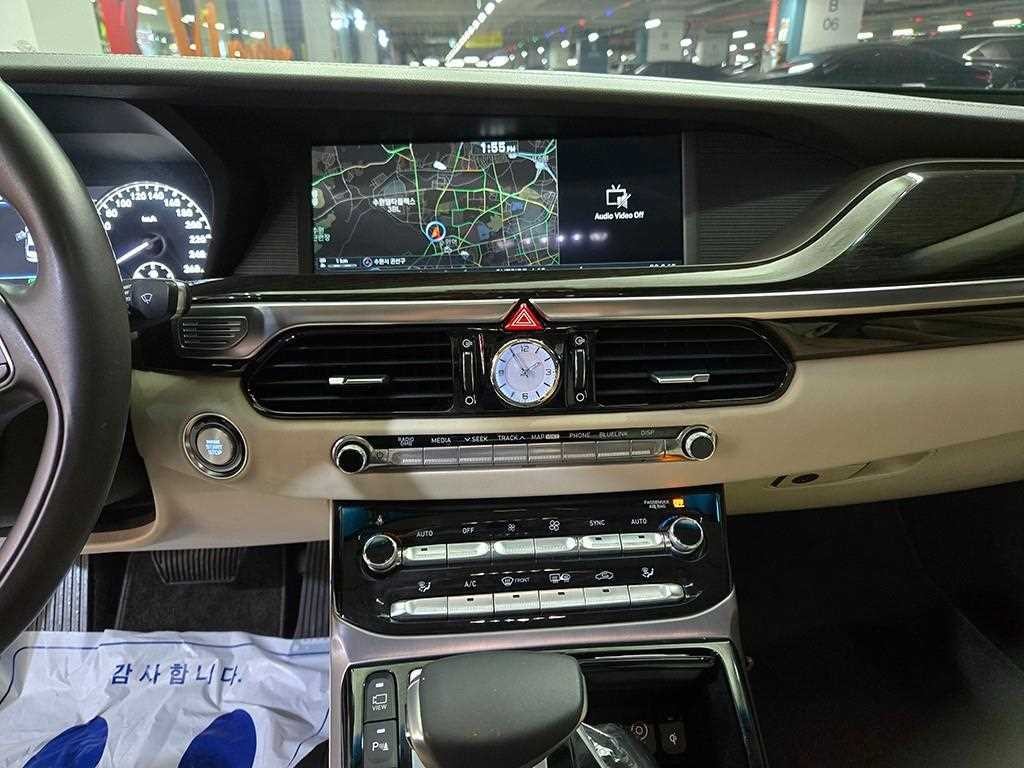 제네시스 EQ900 3.3 T-GDI AWD 럭셔리 이미지 11