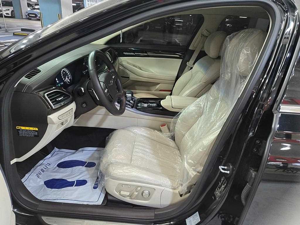제네시스 EQ900 3.3 T-GDI AWD 럭셔리 이미지 8