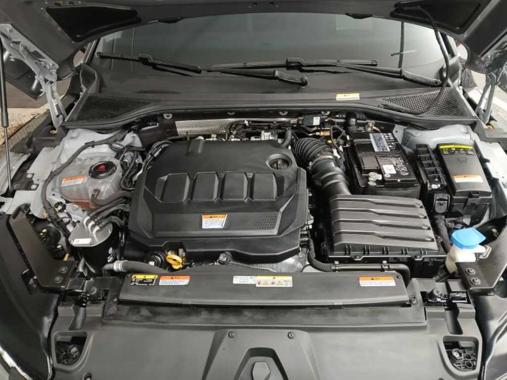 폭스바겐 아테온 2.0 TDI 프레스티지 이미지 19