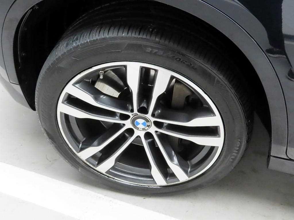 BMW X6 X6 (F16) M50 D 이미지 19