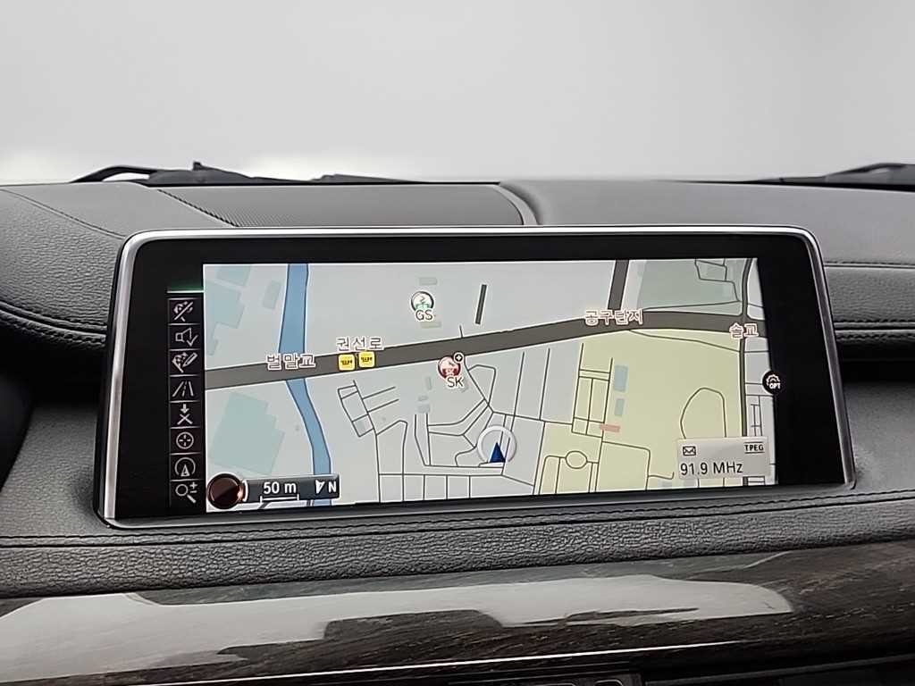 BMW X6 X6 (F16) xDrive 30d 이미지 15