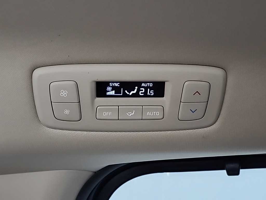 기아 카니발 카니발 4세대 디젤 7인승 시그니처 이미지 13