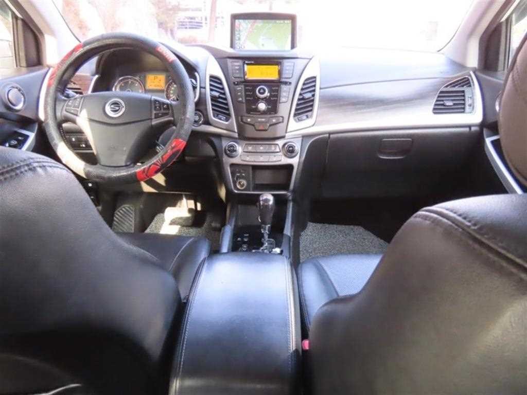 KG모빌리티(쌍용) 코란도 뉴코란도C 2WD 2.2 RX 고급형 이미지 15