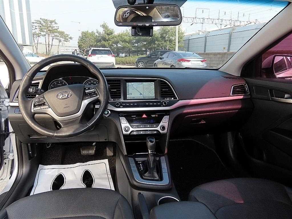 현대 아반떼 아반떼 AD 1.6 GDI 스마트 이미지 7