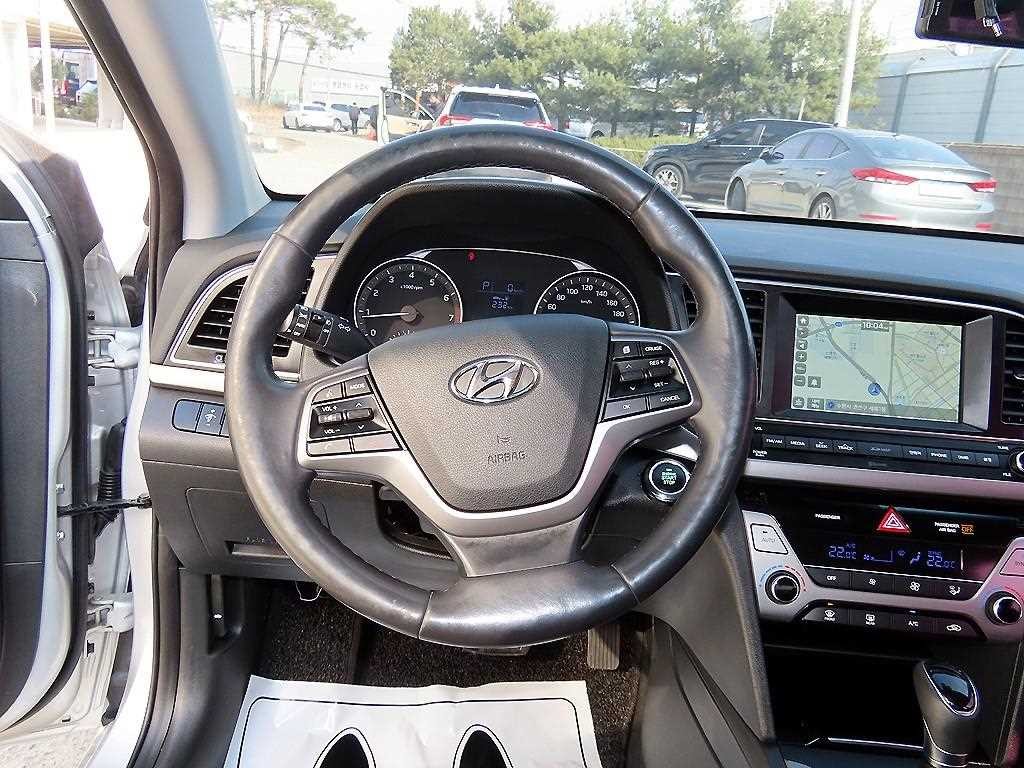 현대 아반떼 아반떼 AD 1.6 GDI 스마트 이미지 8