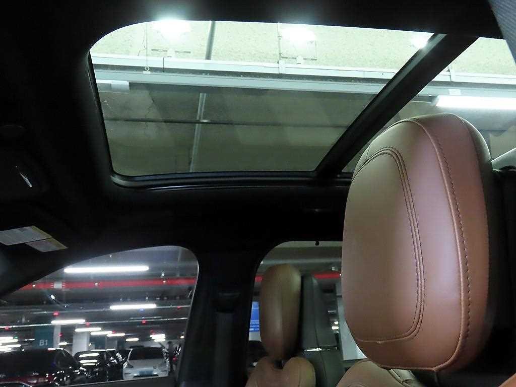 링컨 에비에이터 에비에이터 2세대 3.0 리저브 AWD 기본형 이미지 16