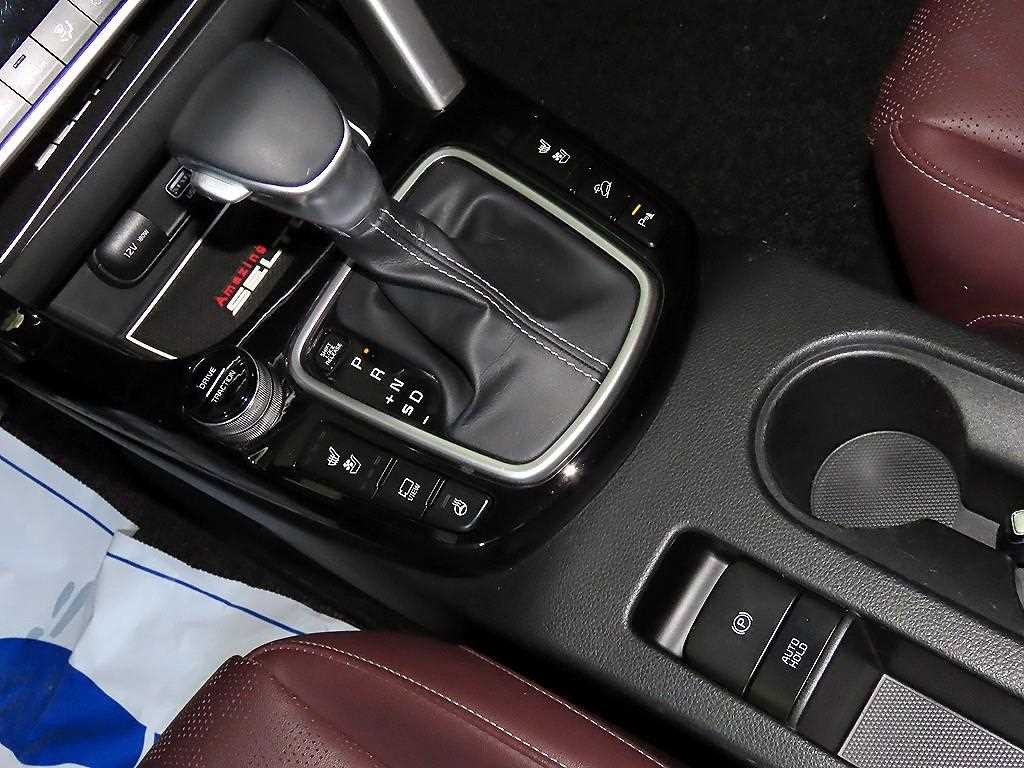 기아 셀토스 가솔린 1.6 터보 2WD 노블레스 이미지 12