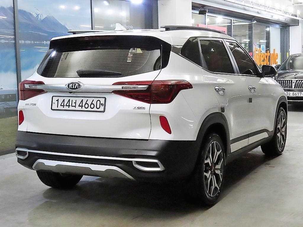 기아 셀토스 가솔린 1.6 터보 2WD 노블레스 이미지 4