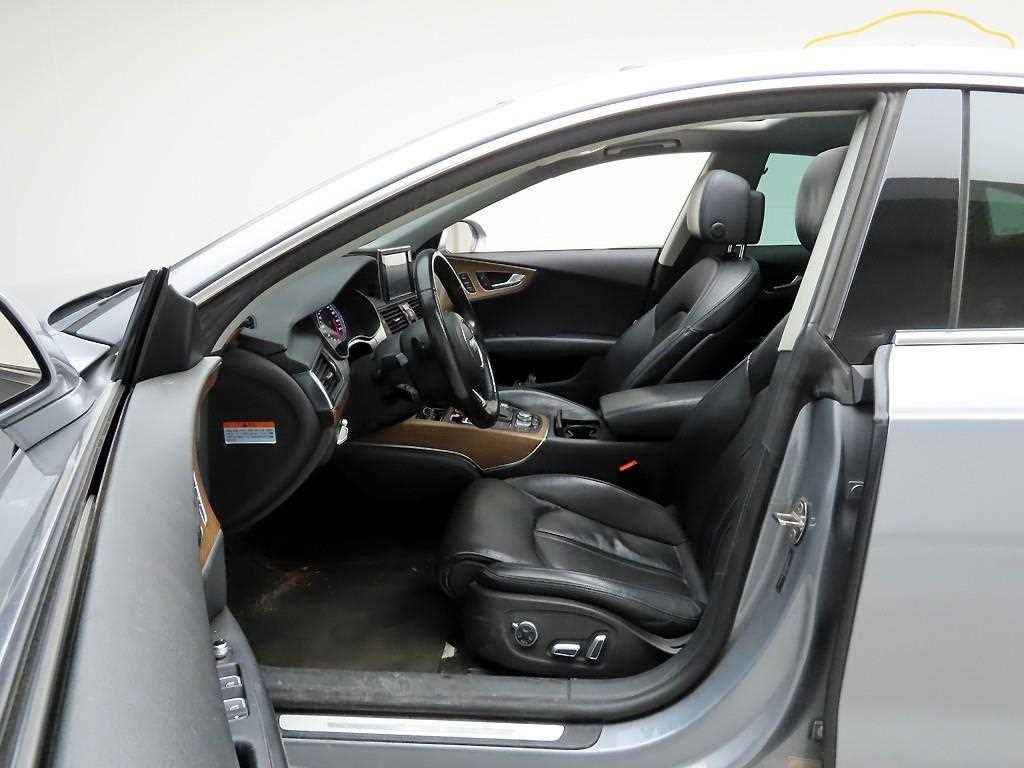 아우디 A7 50 TDI 콰트로 프리미엄 이미지 12
