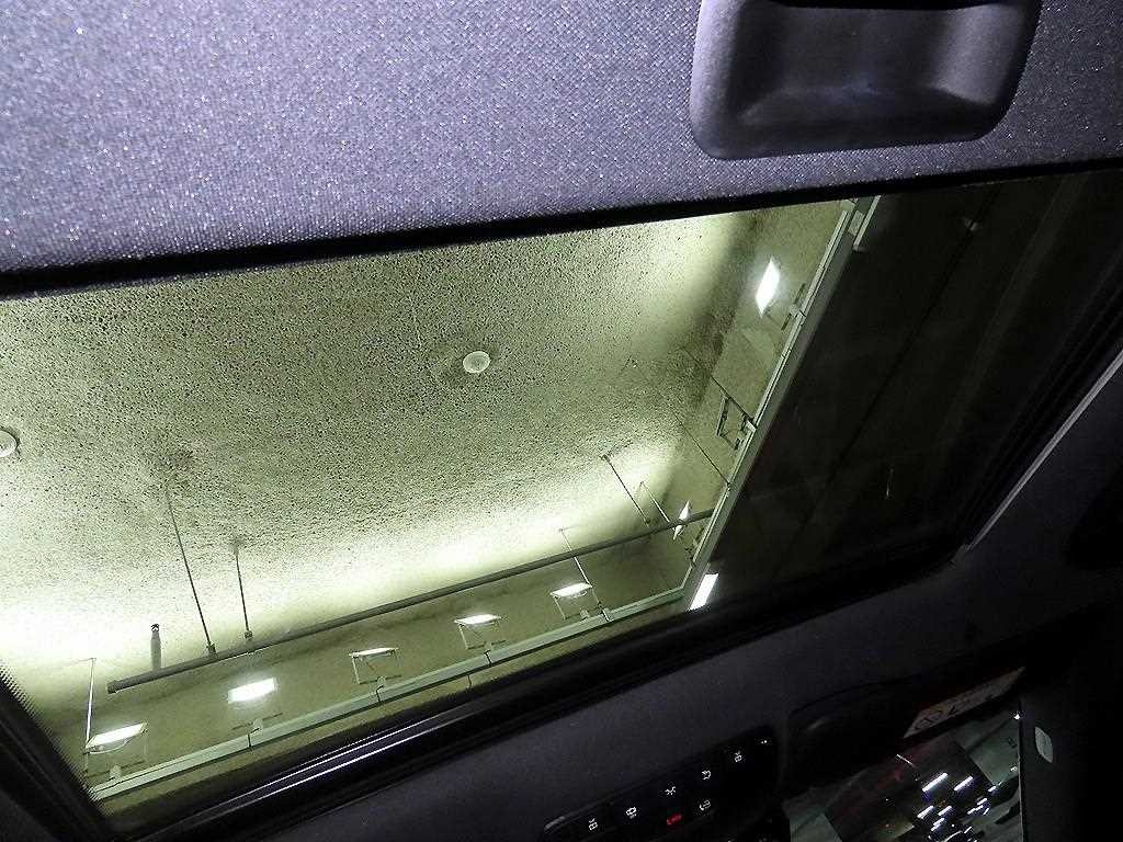 벤츠 E 클래스 E-클래스 W213 E250 아방가르드 이미지 17