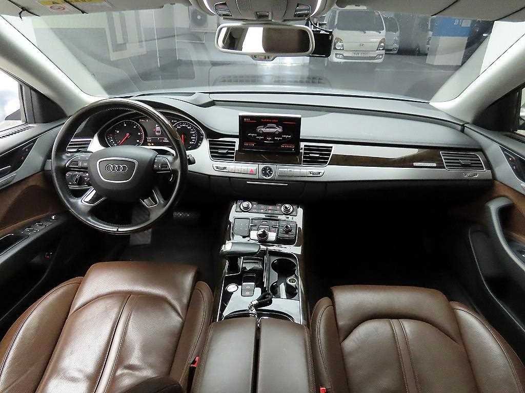 아우디 A8 뉴A8 60 TDI 콰트로 이미지 8