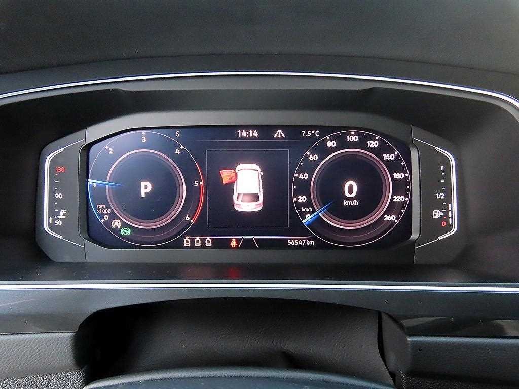 폭스바겐 티구안 티구안(2세대) 2.0 TDI 프레스티지 4모션 이미지 9