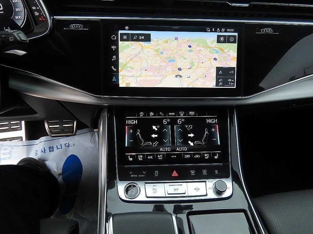 아우디 Q8 50 TDI 콰트로 프리미엄 이미지 12