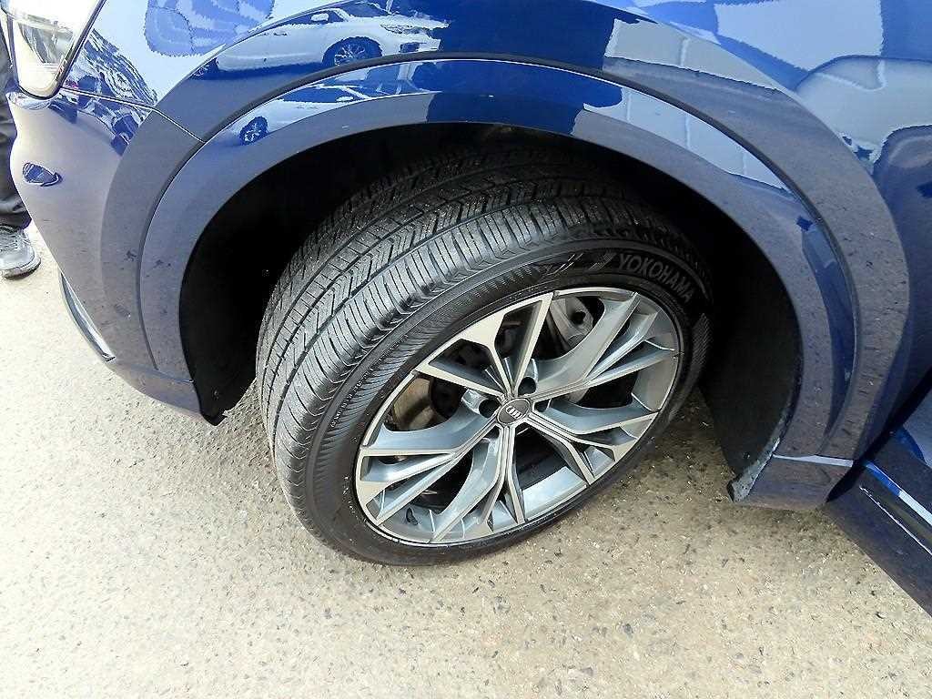 아우디 Q8 50 TDI 콰트로 프리미엄 이미지 20