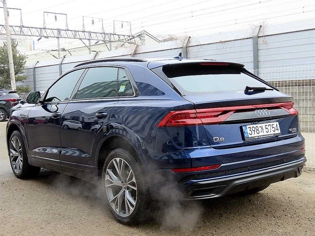 아우디 Q8 50 TDI 콰트로 프리미엄 이미지 3