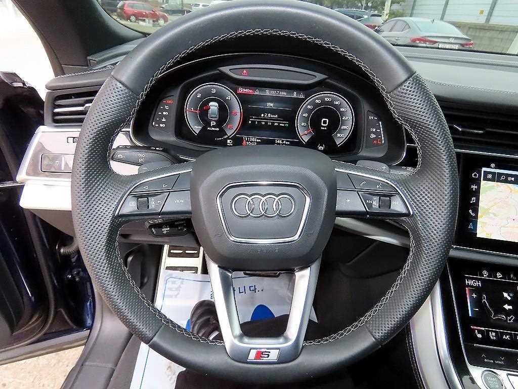 아우디 Q8 50 TDI 콰트로 프리미엄 이미지 8