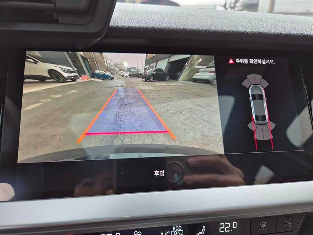 아우디 A3 A3(8Y) 40 TFSI 프리미엄 이미지 15