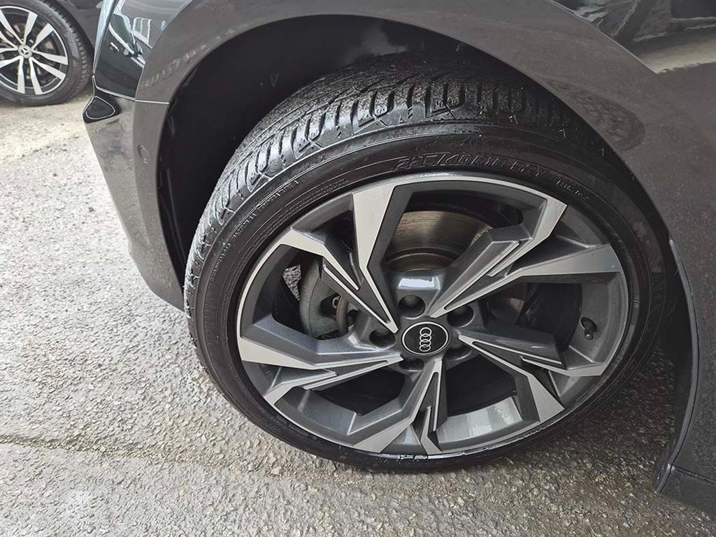 아우디 A3 A3(8Y) 40 TFSI 프리미엄 이미지 20
