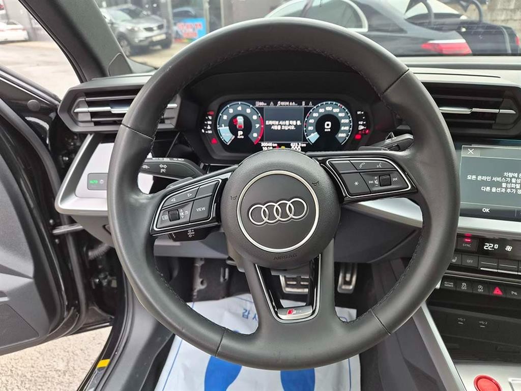 아우디 A3 A3(8Y) 40 TFSI 프리미엄 이미지 8