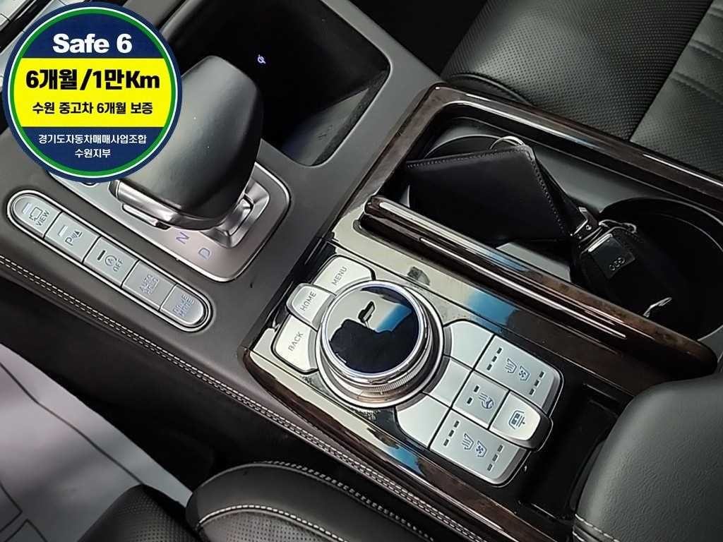 제네시스 G90 3.8 GDI AWD 프리미엄 럭셔리 이미지 8