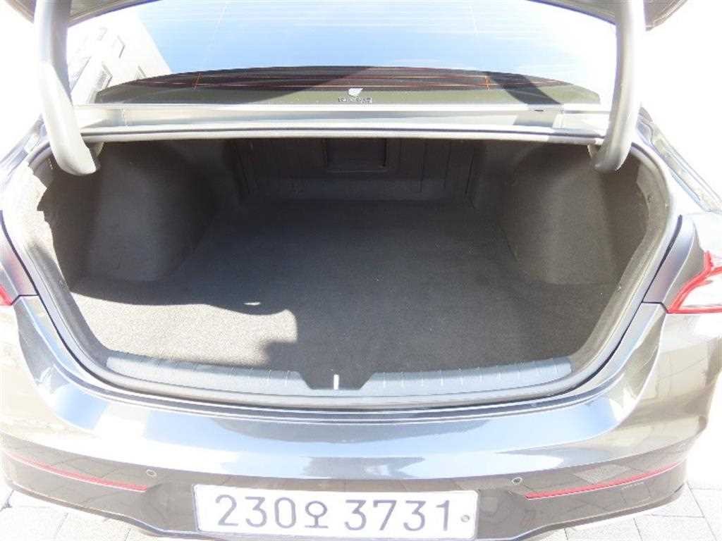 기아 K5 K5 3세대 1.6 터보 시그니처 이미지 18