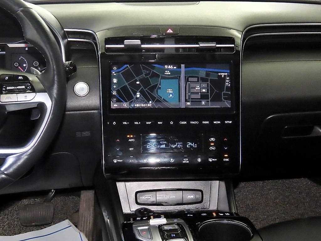 현대 투싼 투싼 (NX4) 디젤 2.0 2WD 프리미엄 이미지 11