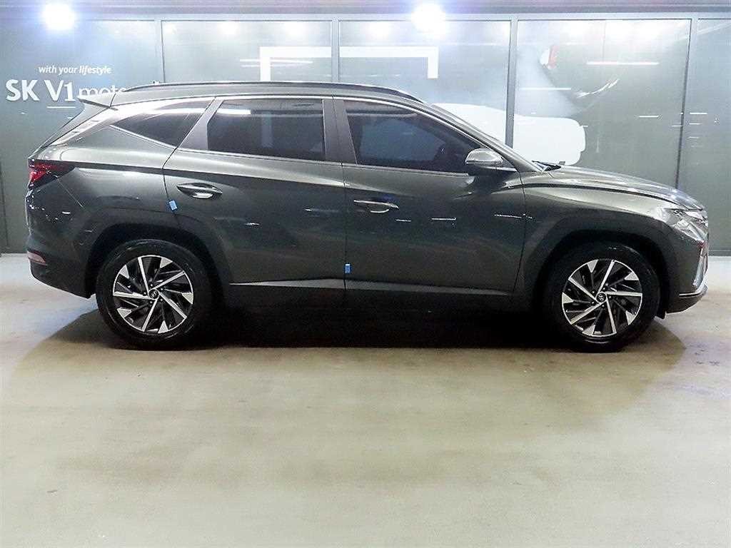현대 투싼 투싼 (NX4) 디젤 2.0 2WD 프리미엄 이미지 3