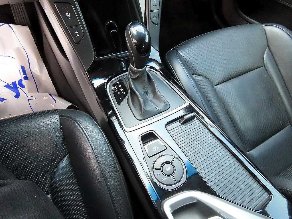 현대 i40 i40Saloon 2.0 GDI PREMIUM 이미지 10