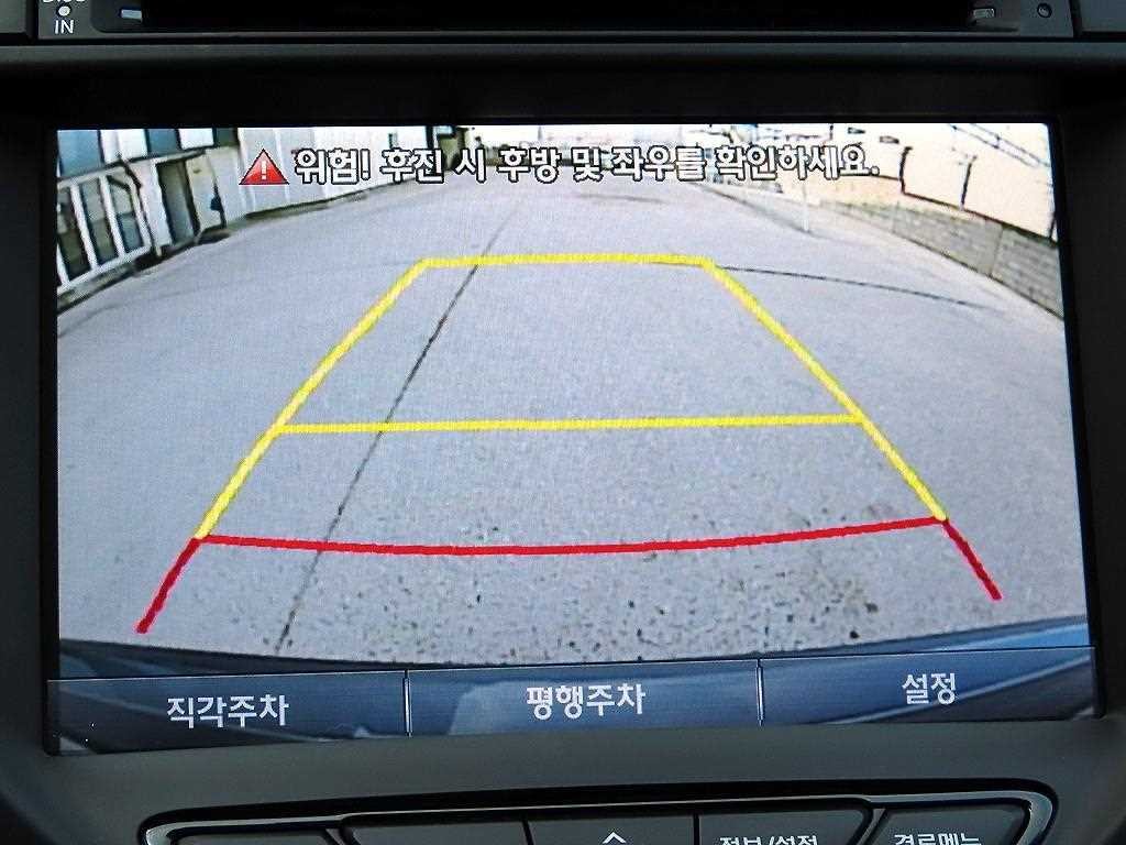 현대 i40 i40Saloon 2.0 GDI PREMIUM 이미지 15