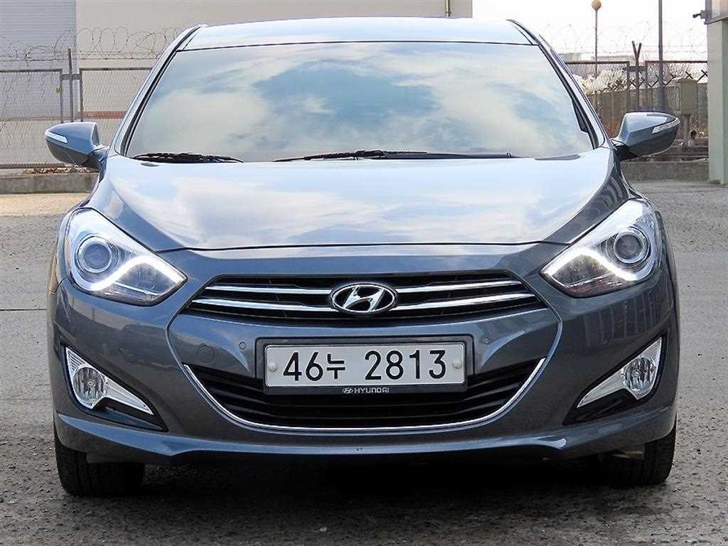현대 i40 i40Saloon 2.0 GDI PREMIUM 이미지 2