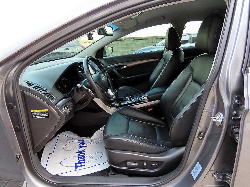 현대 i40 i40Saloon 2.0 GDI PREMIUM 이미지 5