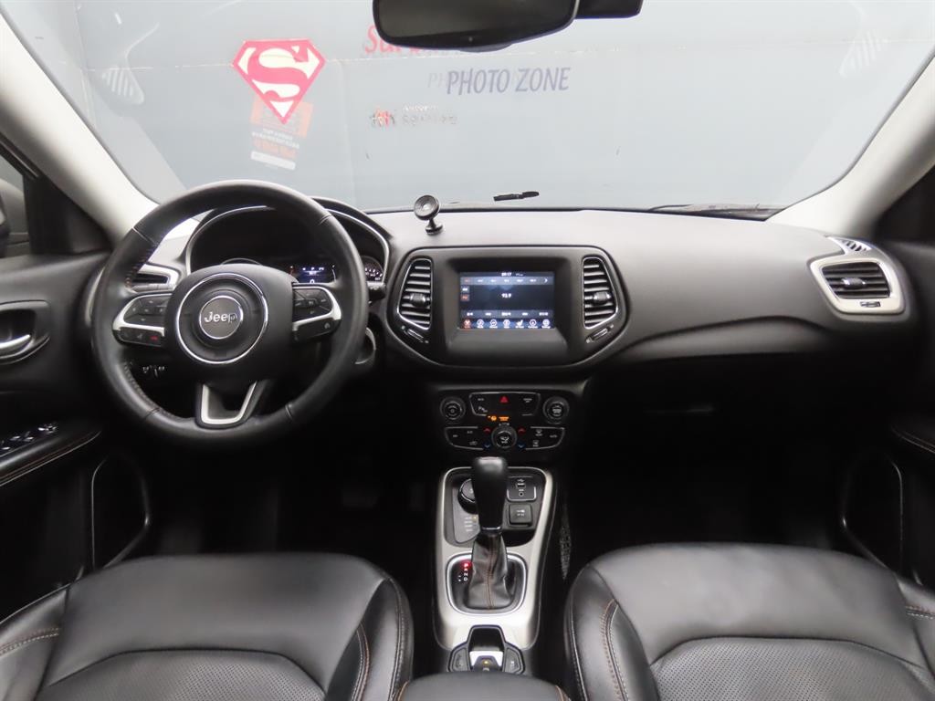 지프 컴패스 컴패스 2세대 2.4 AWD 론지튜드 이미지 7