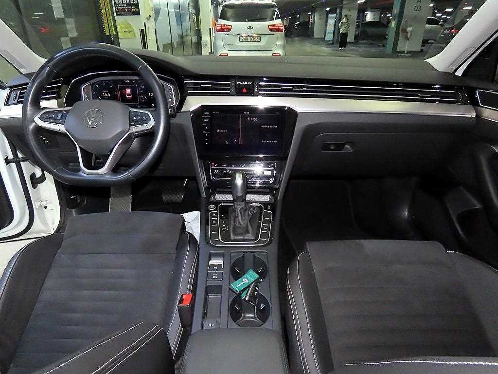 폭스바겐 파사트 파사트GT(B8) 2.0 TDI 프리미엄 이미지 10