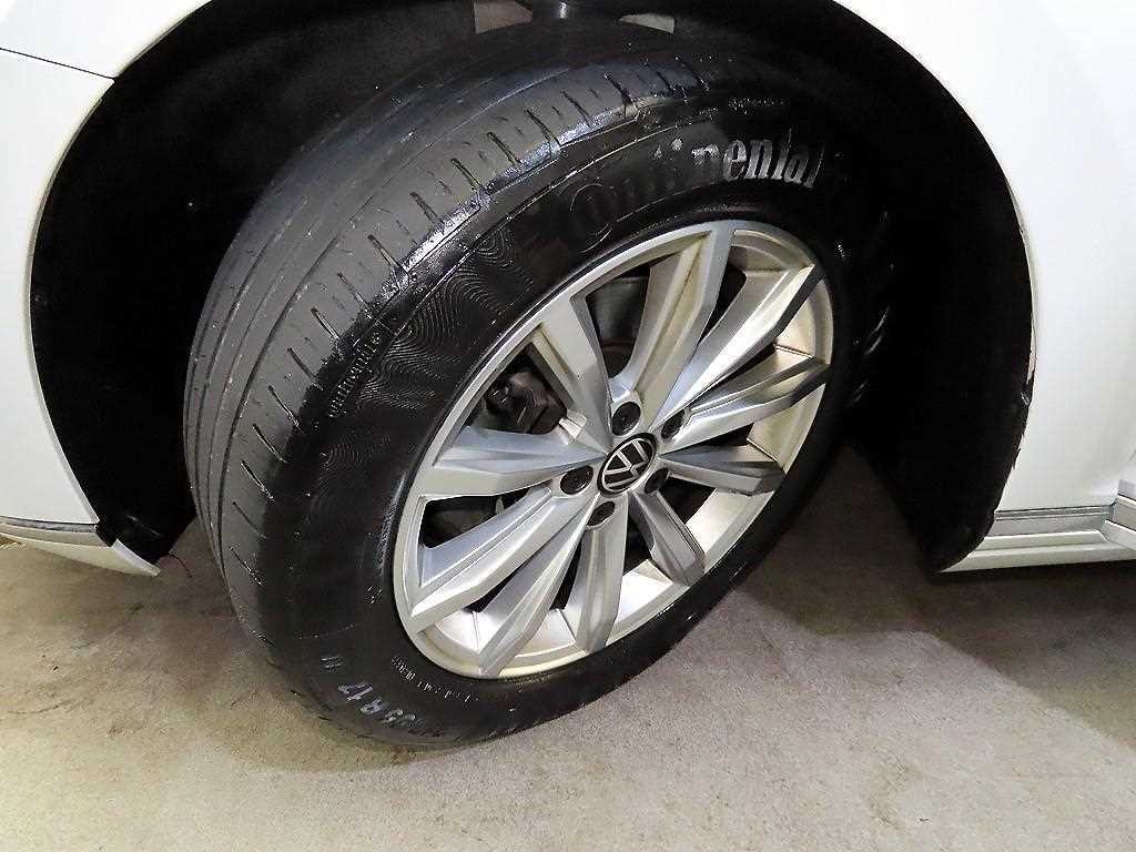 폭스바겐 파사트 파사트GT(B8) 2.0 TDI 프리미엄 이미지 18