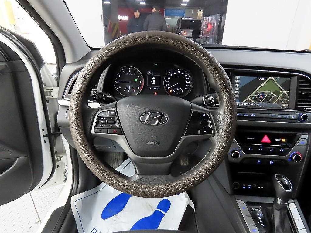 현대 아반떼 아반떼 AD 1.6 GDI 밸류 플러스 이미지 9