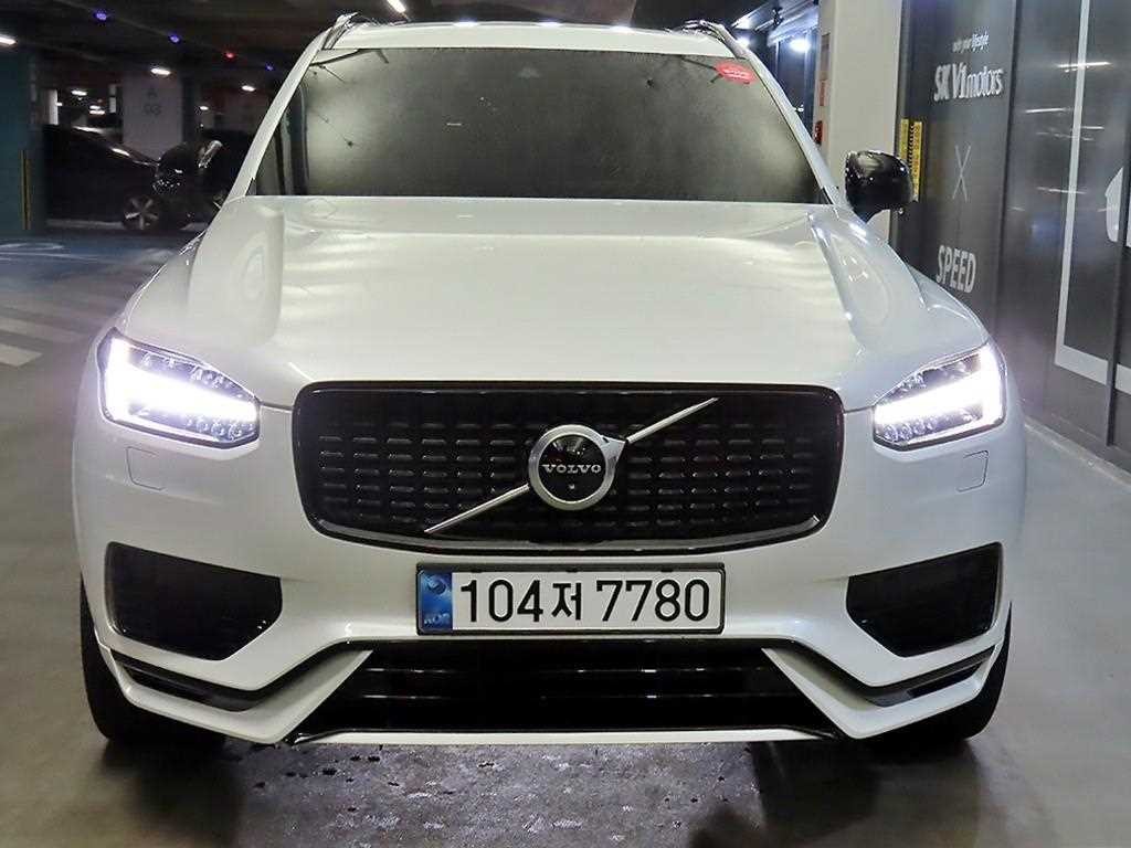 볼보 XC90 XC90 2세대 2.0 T8 AWD R-디자인 이미지 2