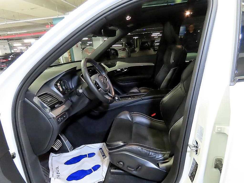 볼보 XC90 XC90 2세대 2.0 T8 AWD R-디자인 이미지 6