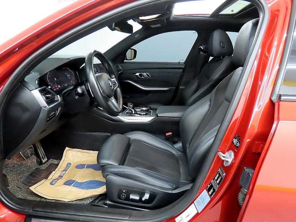 BMW 3시리즈 3시리즈 (G20) 320d M 스포츠 이미지 5