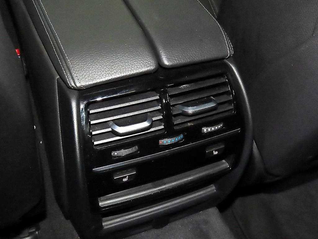 BMW 5시리즈 5시리즈 (G30) 520d M 스포츠 스페셜 에디션 이미지 13