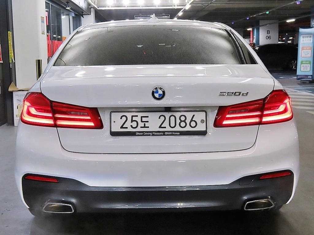 BMW 5시리즈 5시리즈 (G30) 520d M 스포츠 스페셜 에디션 이미지 5