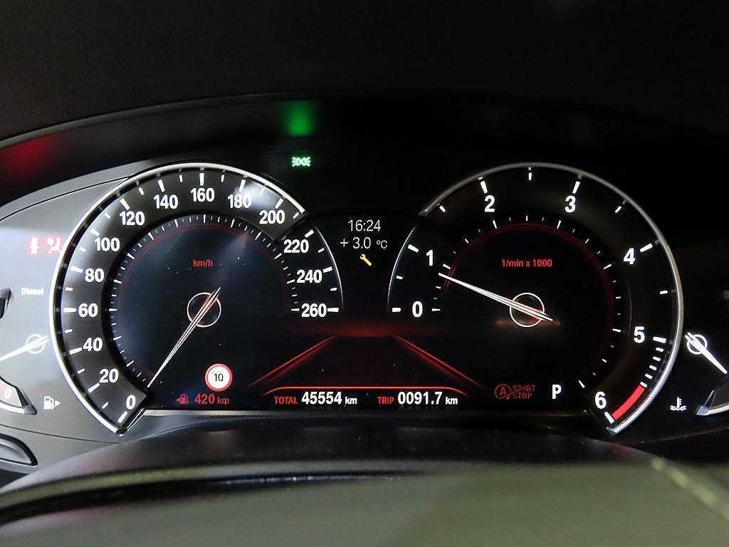 BMW 5시리즈 5시리즈 (G30) 520d M 스포츠 스페셜 에디션 이미지 9