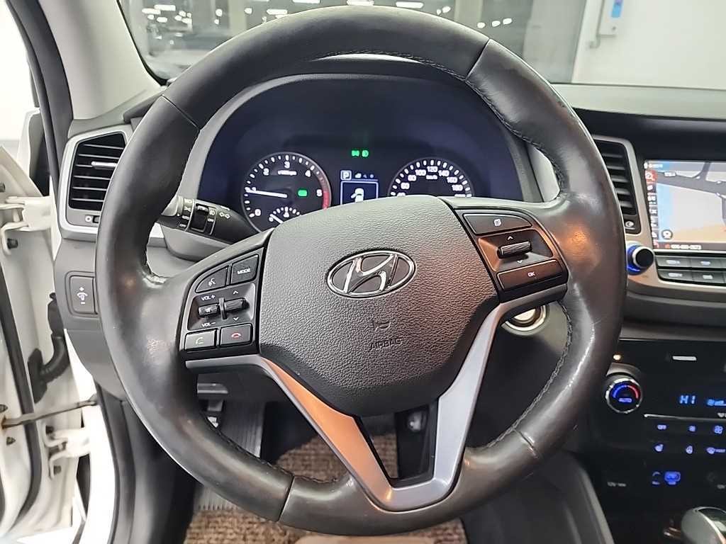 현대 투싼 올뉴투싼 디젤 2.0 2WD 모던 이미지 9