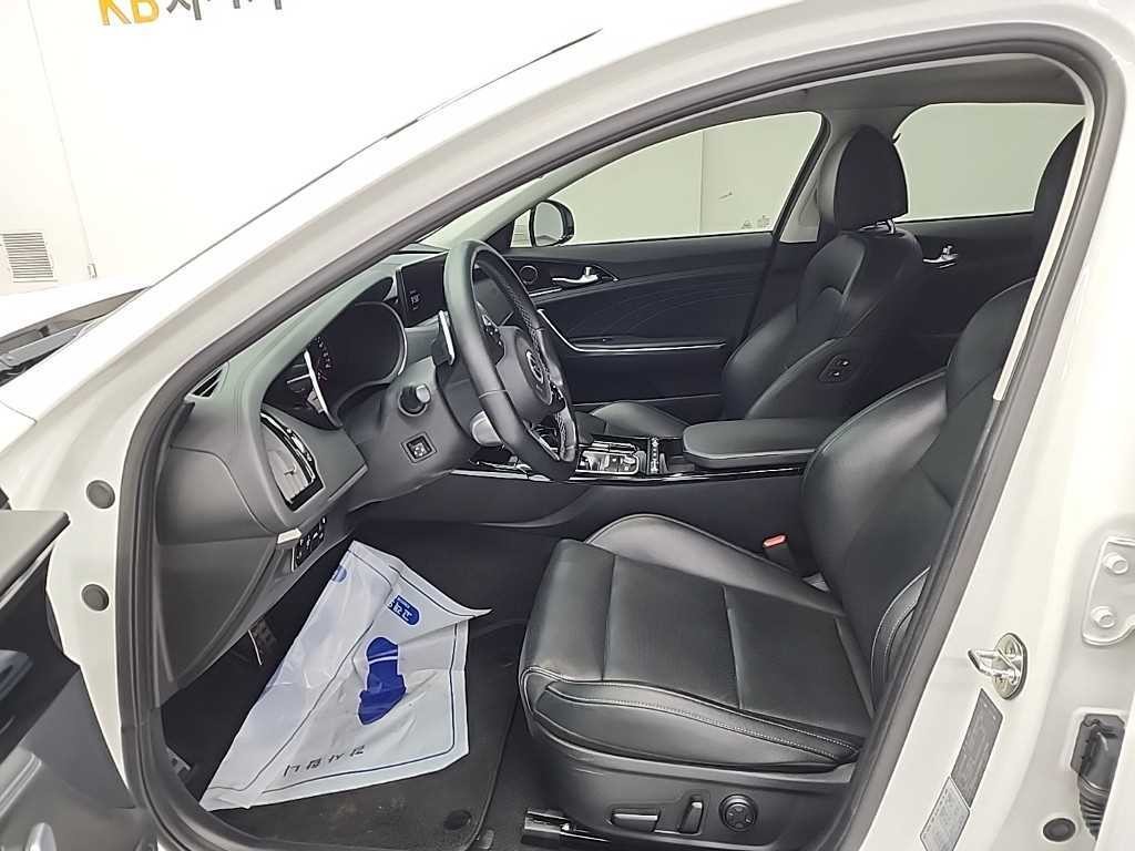 기아 스팅어 스팅어 마이스터 2WD 2.5 플래티넘 이미지 11