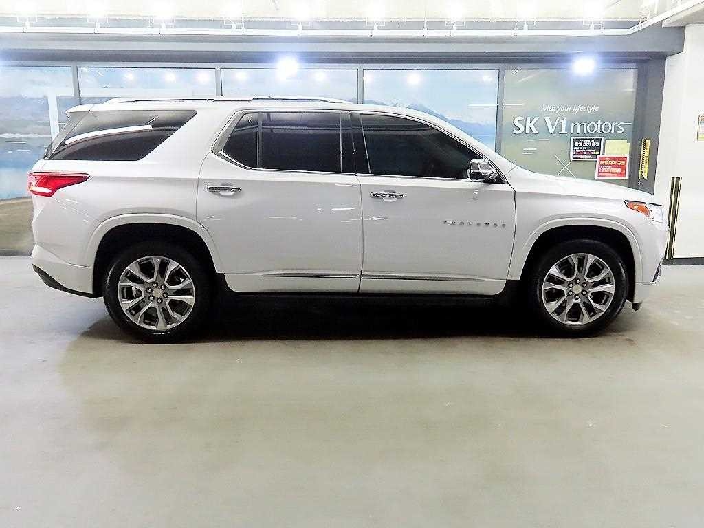 쉐보레 트래버스 3.6 AWD 프리미어 이미지 3