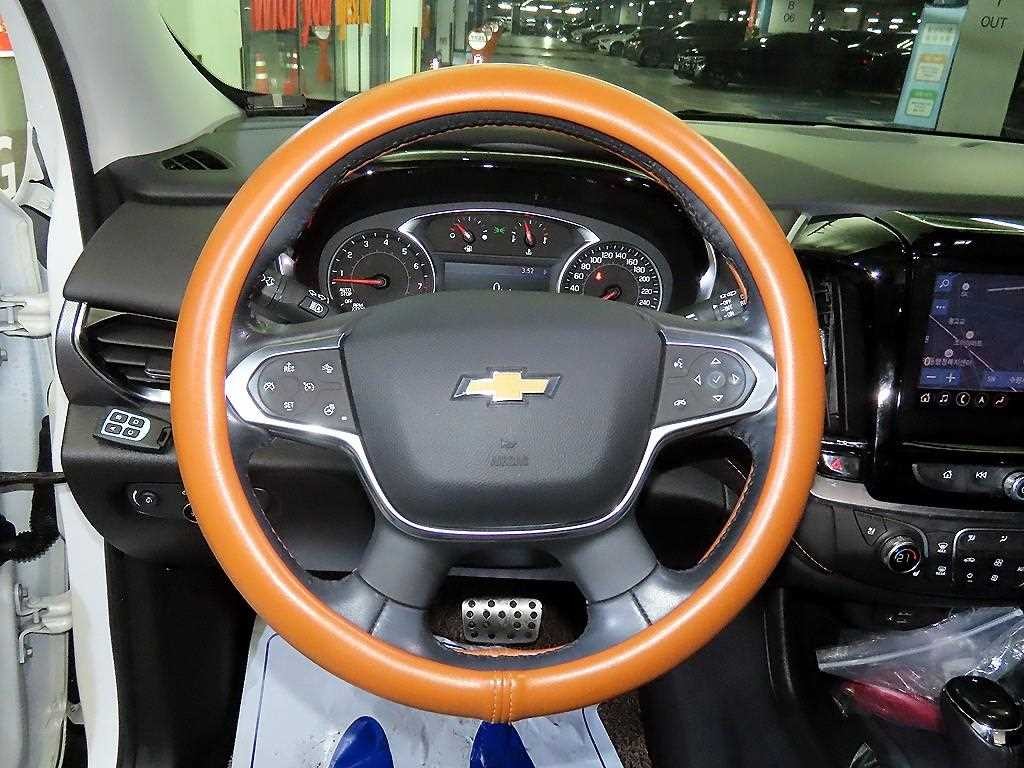 쉐보레 트래버스 3.6 AWD 프리미어 이미지 8