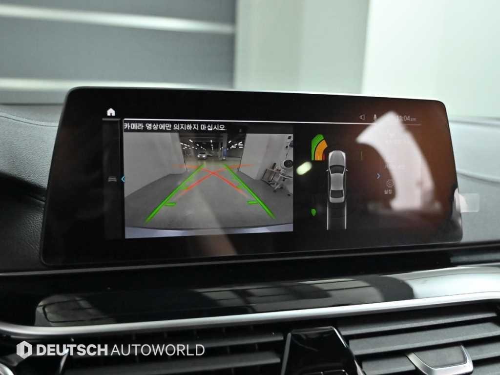 BMW 5시리즈 5시리즈 (G30) 530e M 스포츠 이미지 15