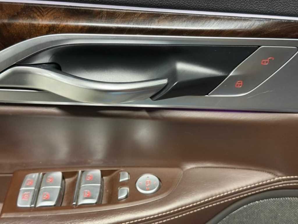 BMW 7시리즈 7시리즈 (G11) 740Ld xDrive 이미지 15