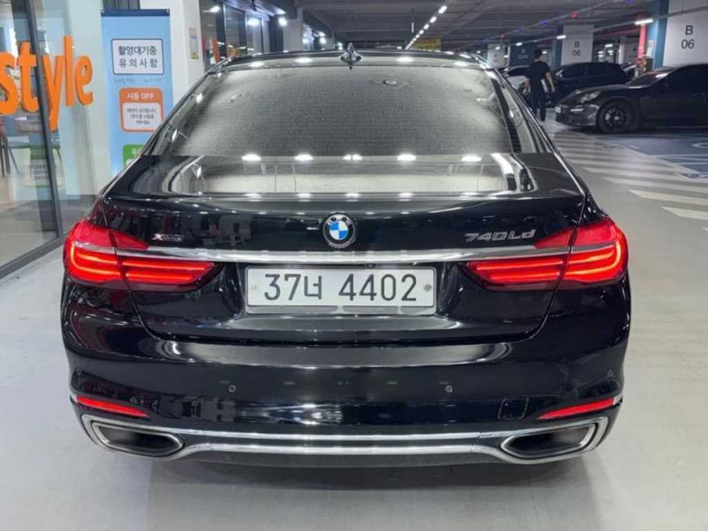 BMW 7시리즈 7시리즈 (G11) 740Ld xDrive 이미지 5